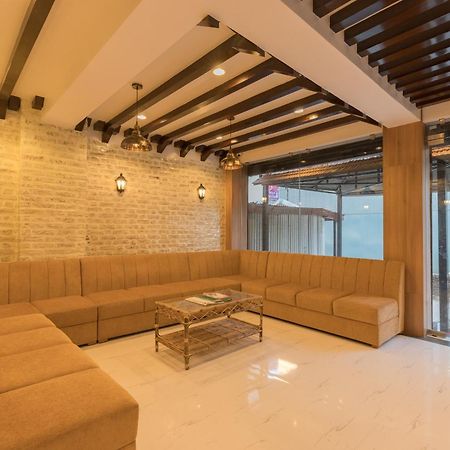 Balaju Oyo 729 Hotel Era מראה חיצוני תמונה